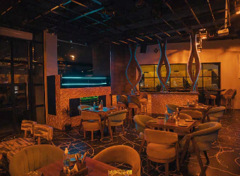 Moire Cafe Lounge & Bar